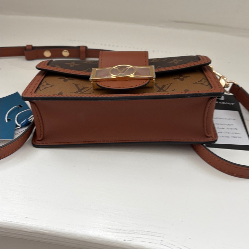 Louis Vuitton Dauphine Brown and Tan WOC / cross body - gorgeous! - Picture 4 of 9